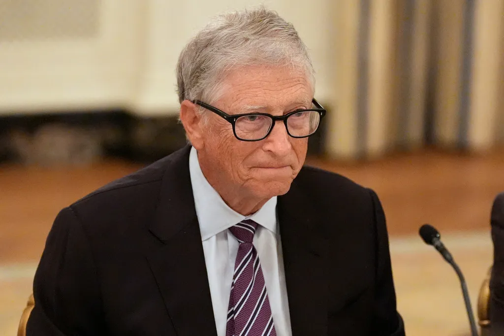 Bill Gates disagrees with AI leaders on self-regulation
