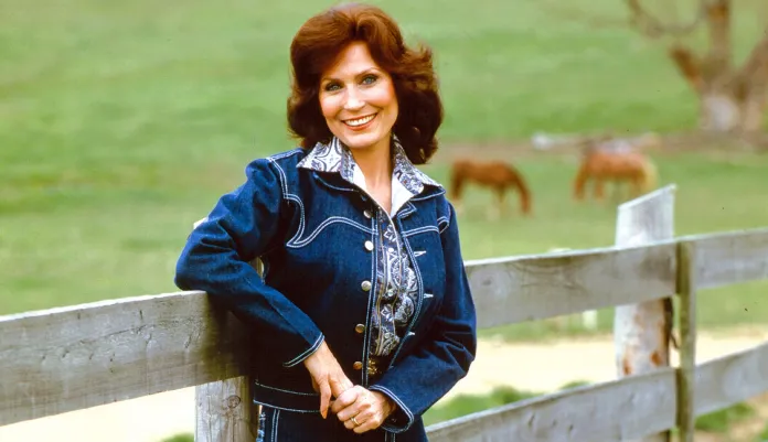 Loretta Lynn, 1932-2022