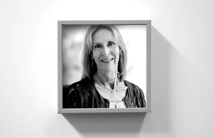 Sarah Young, 1946-2023