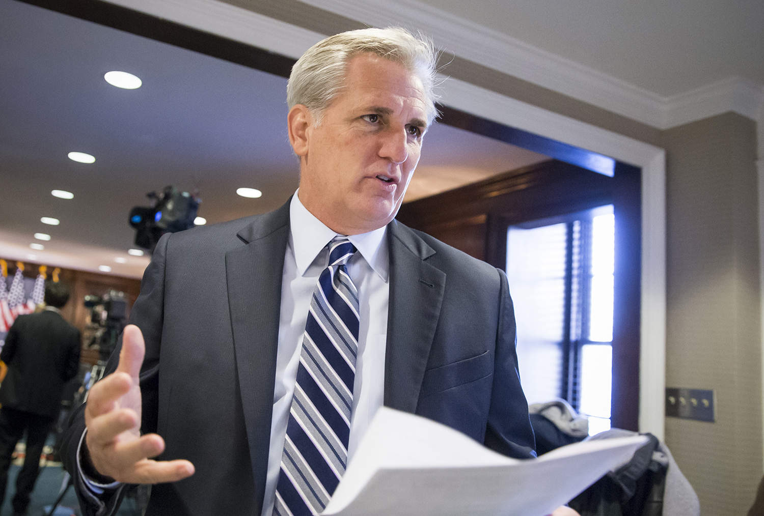 McCarthy: House leaders had no knowledge of illegal military bonuses
