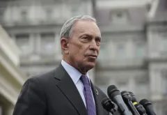 Bloomberg aims to end sale of gas-fueled vehicles by 2035