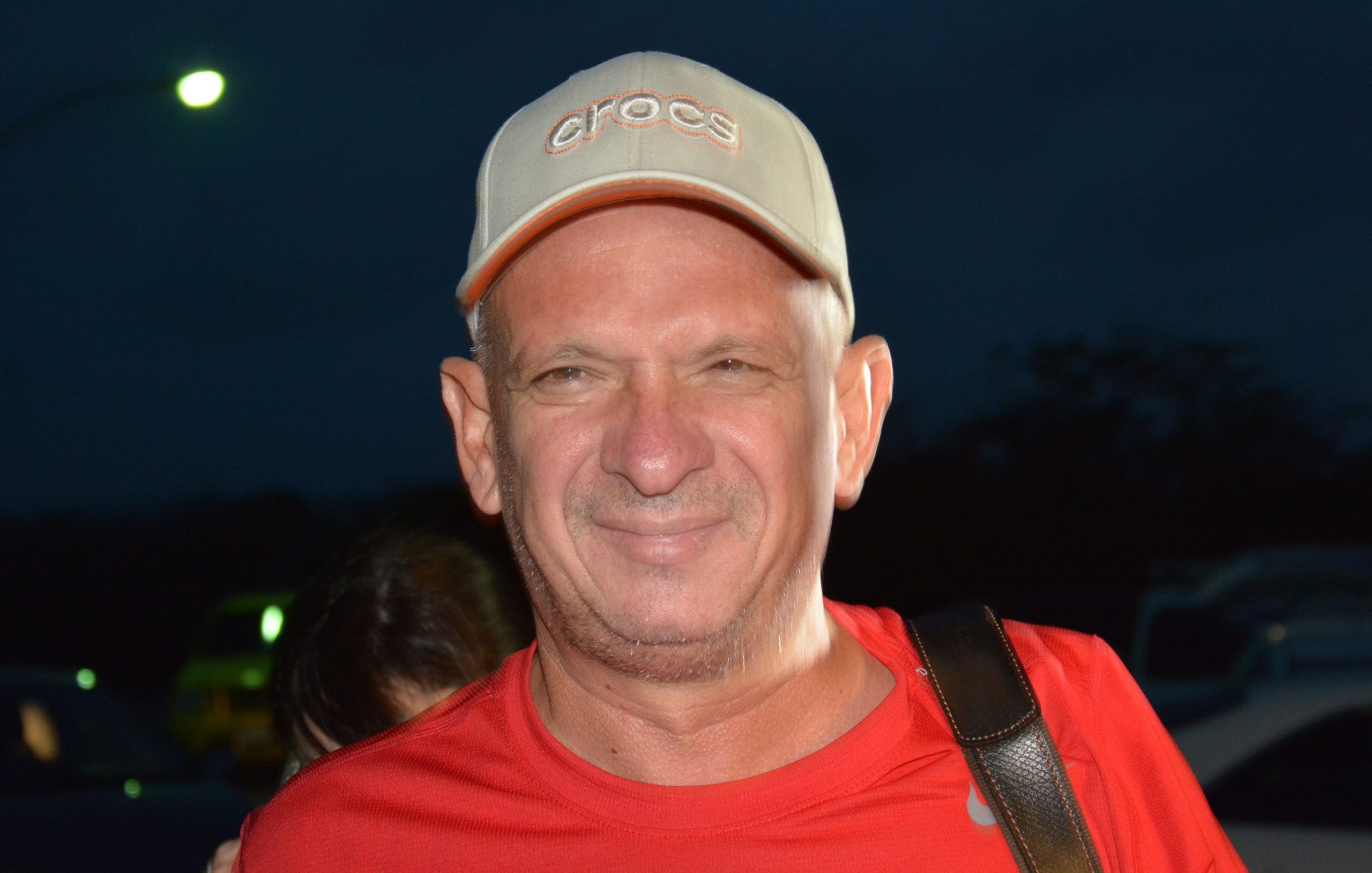 Official: Venezuela tried to pressure Aruba