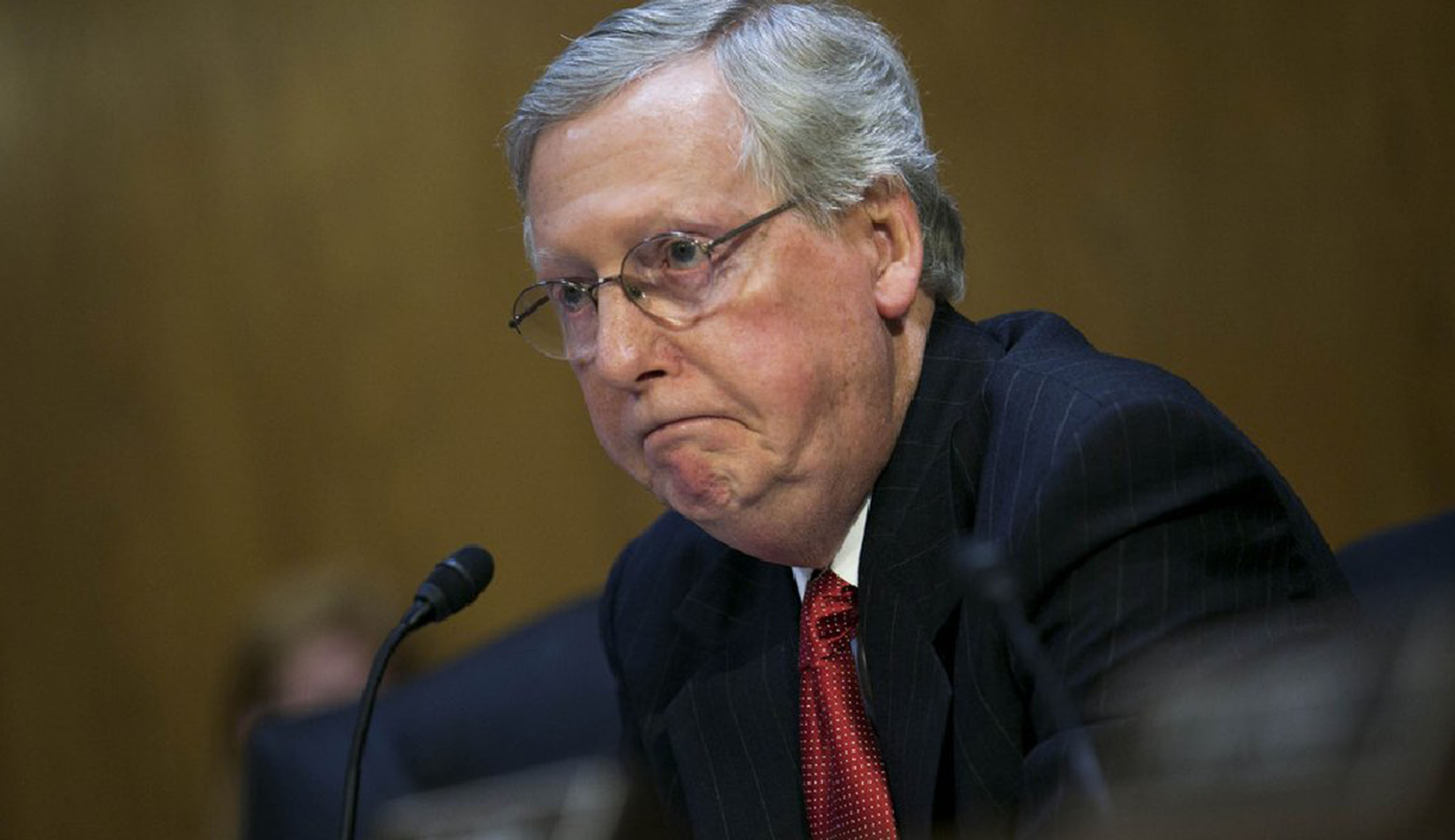 Trump-McConnell feud casts uncertainty over tax reform