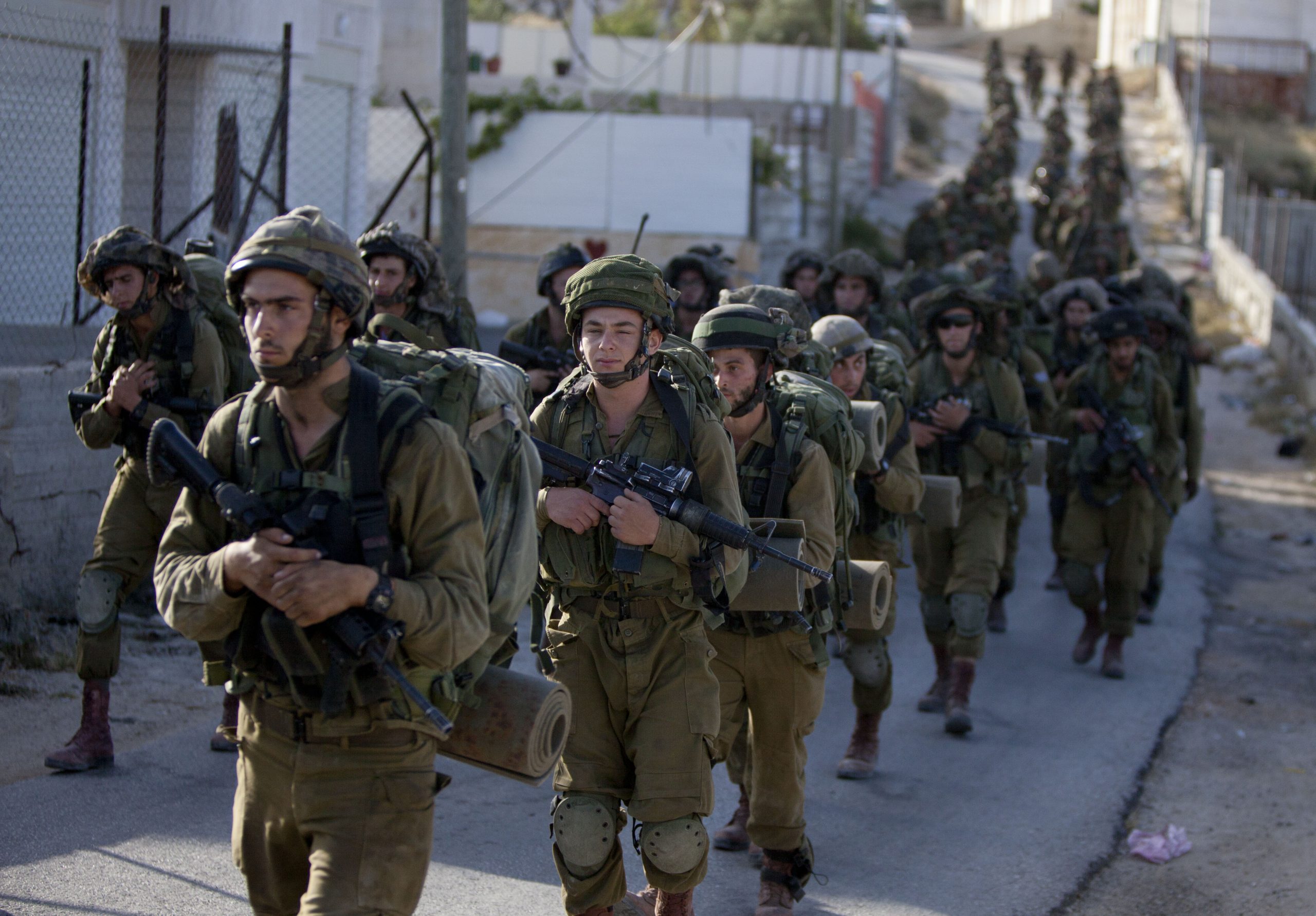 Israel leader seeks world pressure on Palestinians
