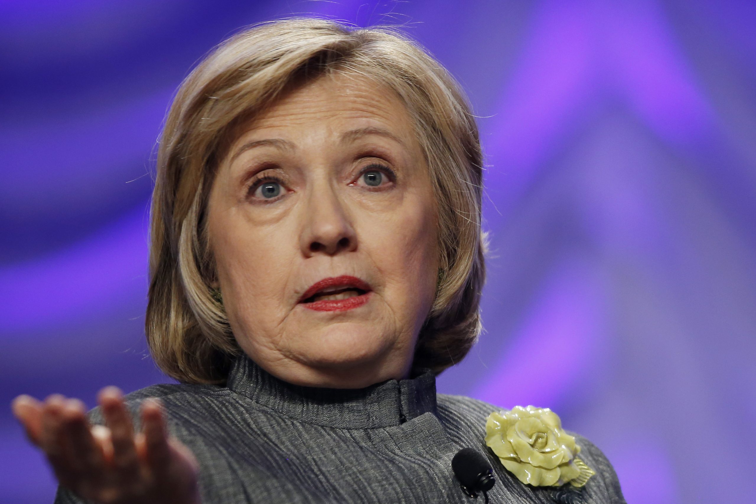 Vets group sues State Department for not producing Clinton Benghazi emails