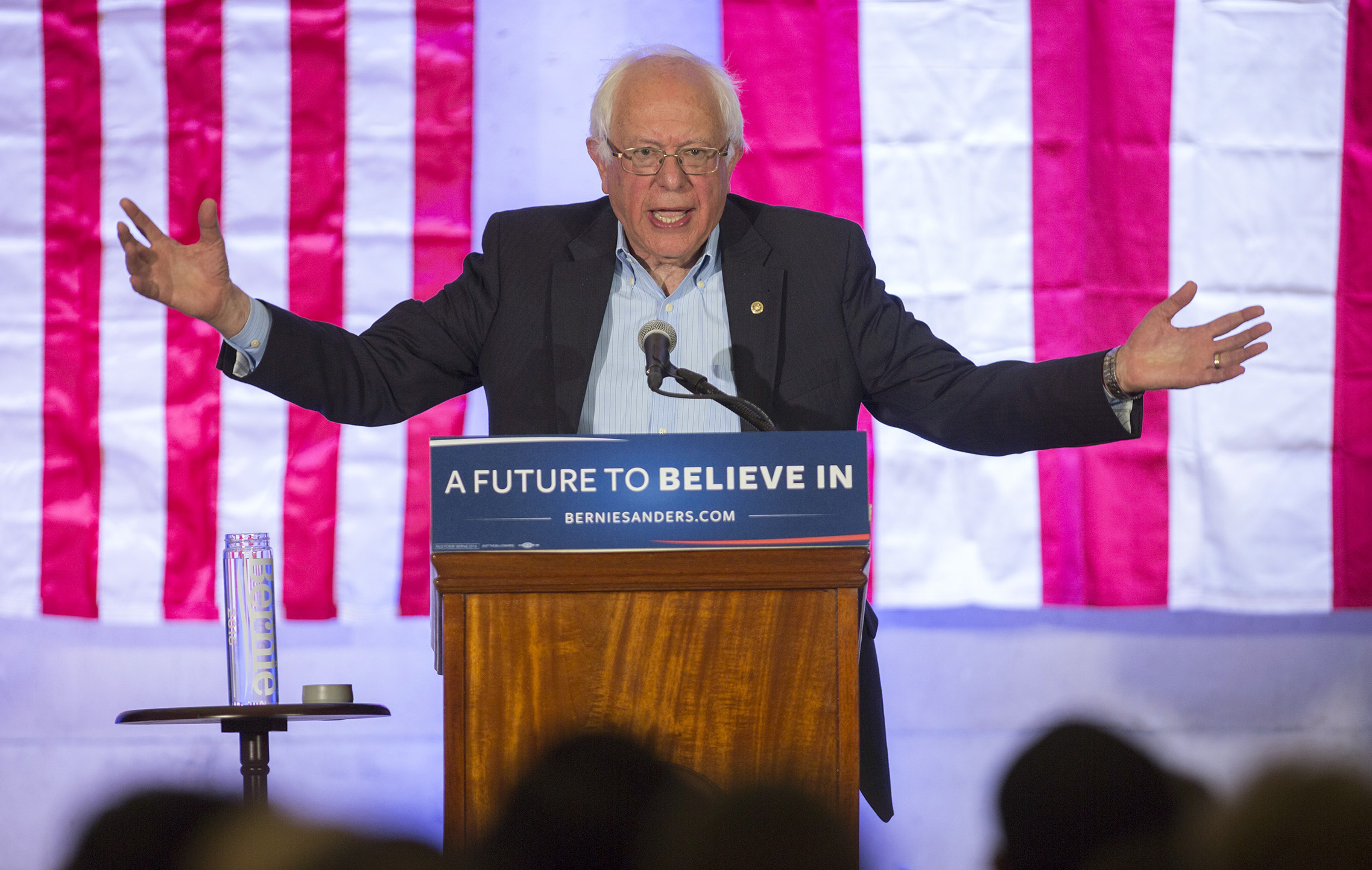 Sanders wants the Fed to bail out Puerto Rico