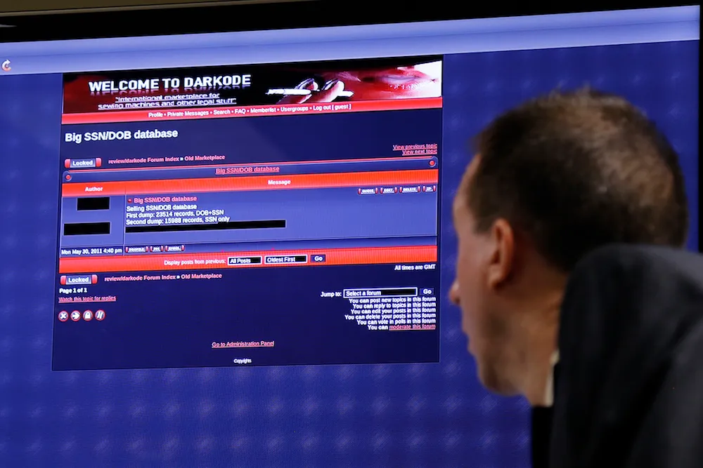 Senators propose bill to stop FBI mass hacking policy