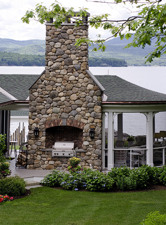 Outdoor kitchens become full-service living spaces