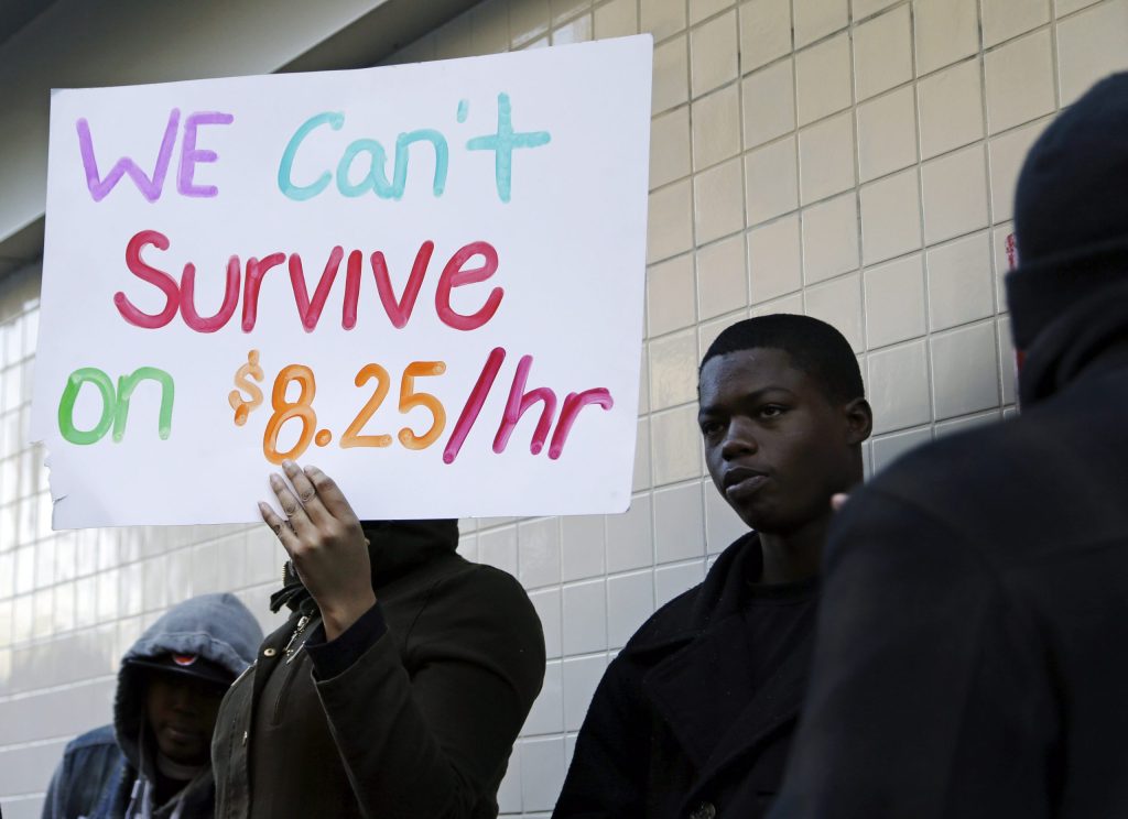 House Democrats push increase in minimum wage despite GOP opposition