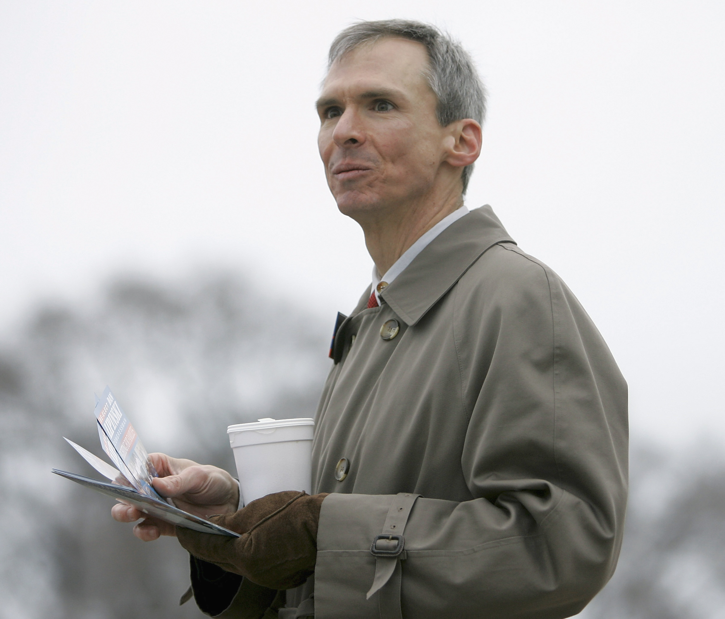 Lipinski: I have my doubts on trade deal