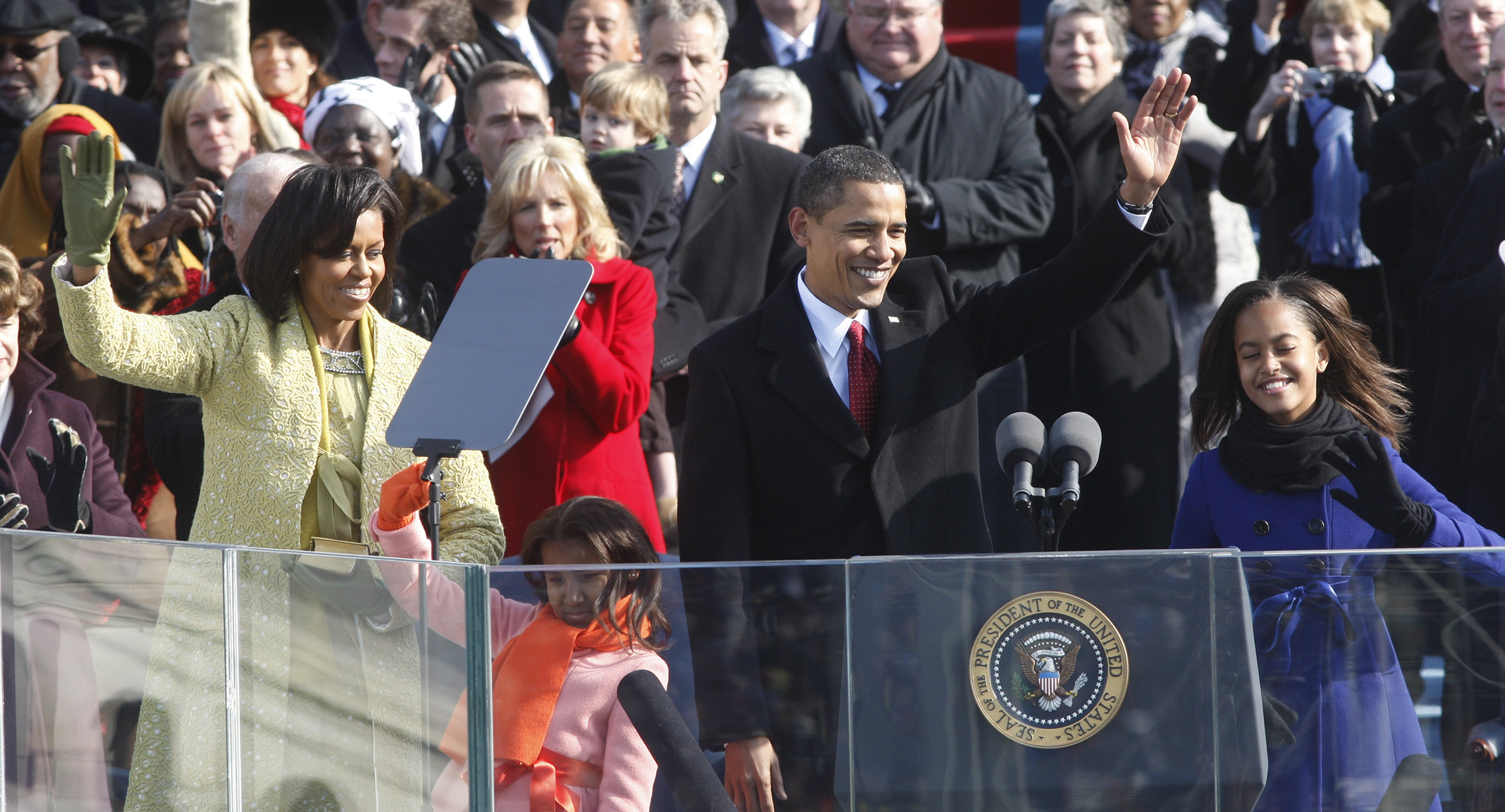 Flashback: Mike Pence sat 15 feet behind Obama at his first inauguration