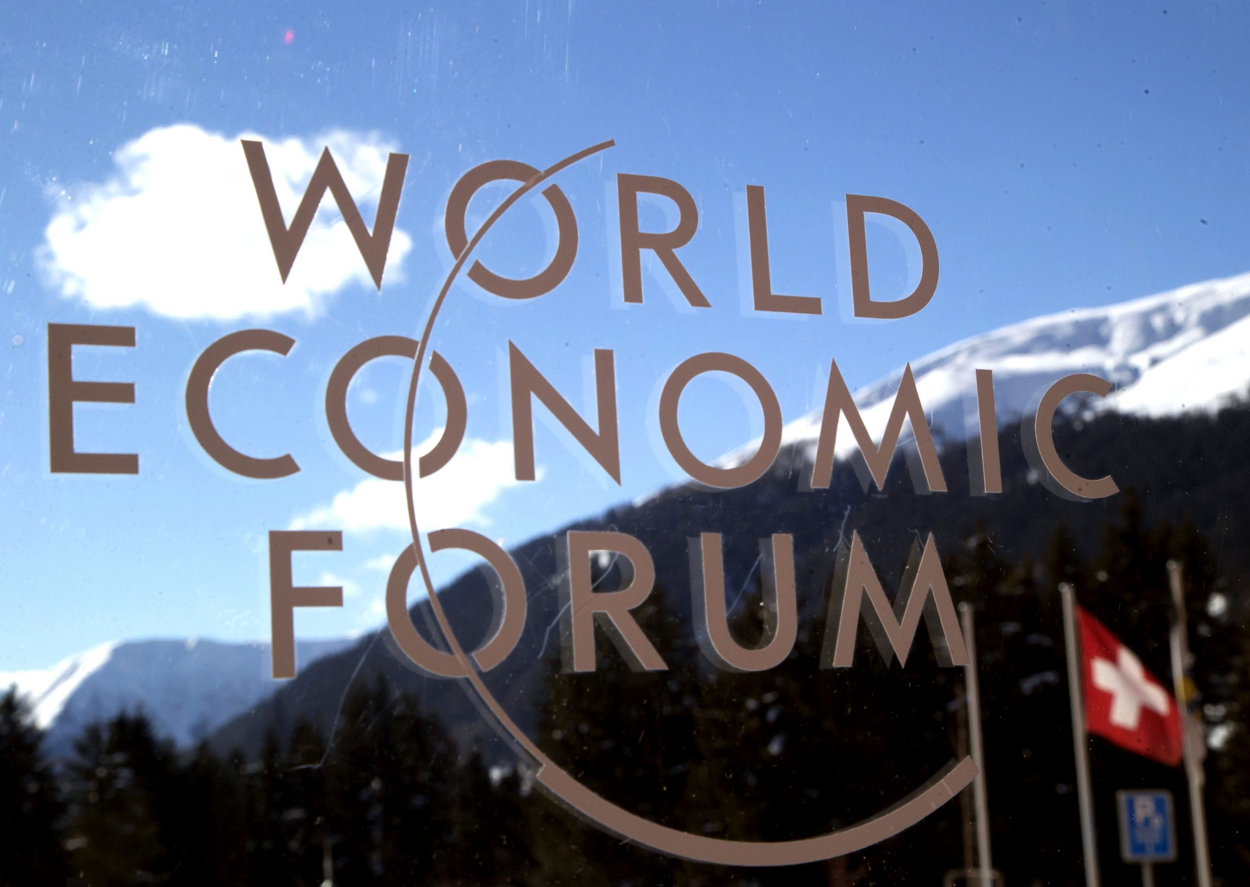 Huffington Post, minimum wage increase supporter, discusses ‘real danger’ of global youth unemployment