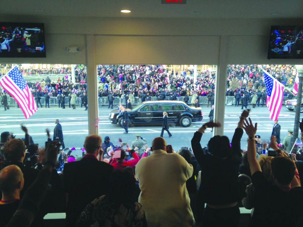 Obama gives D.C. hosts a cold shoulder