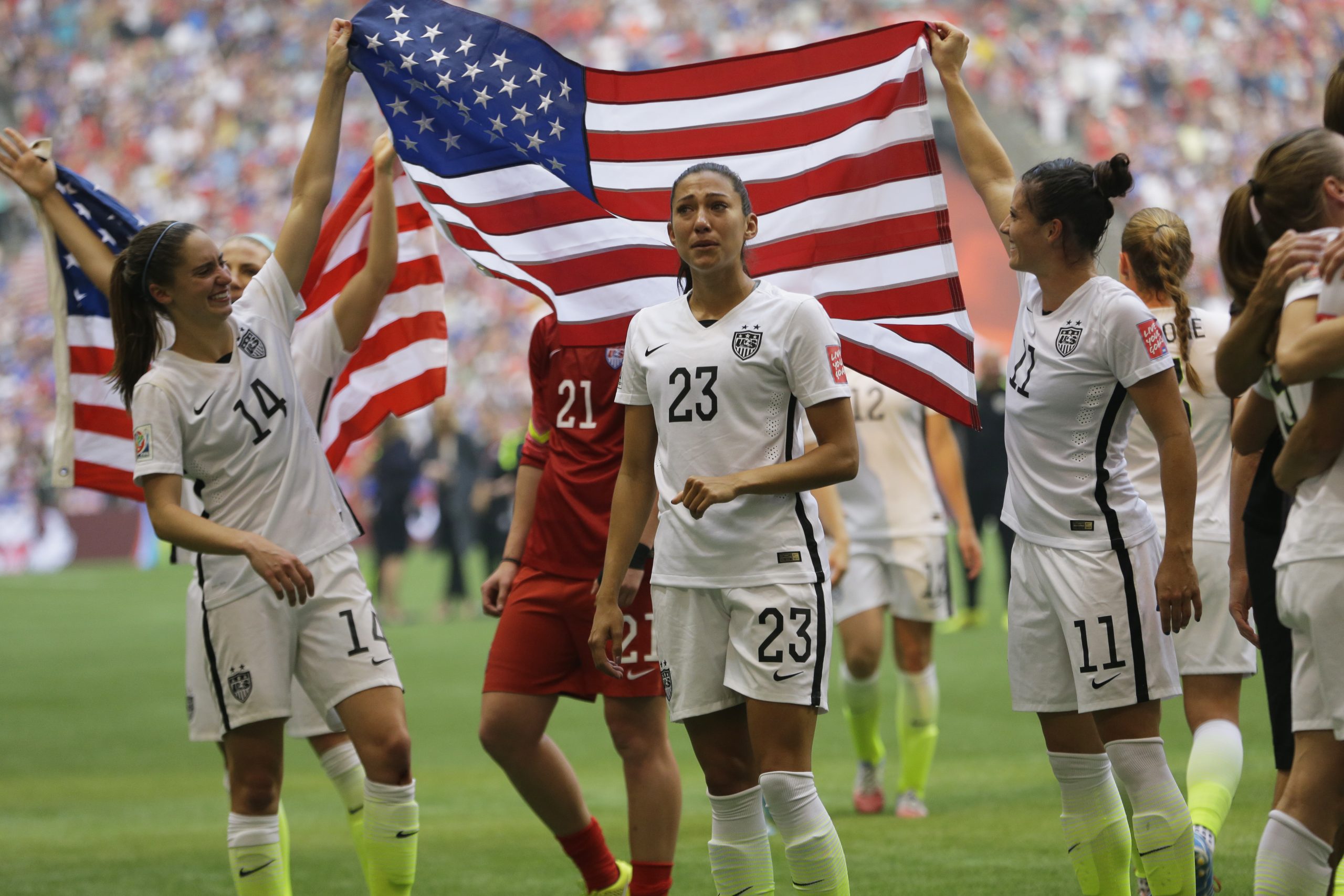 Dems demand pay equity for women’s soccer players