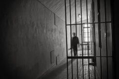 Prison watchdog urges Illinois Department of Corrections to make COVID-19 plans public