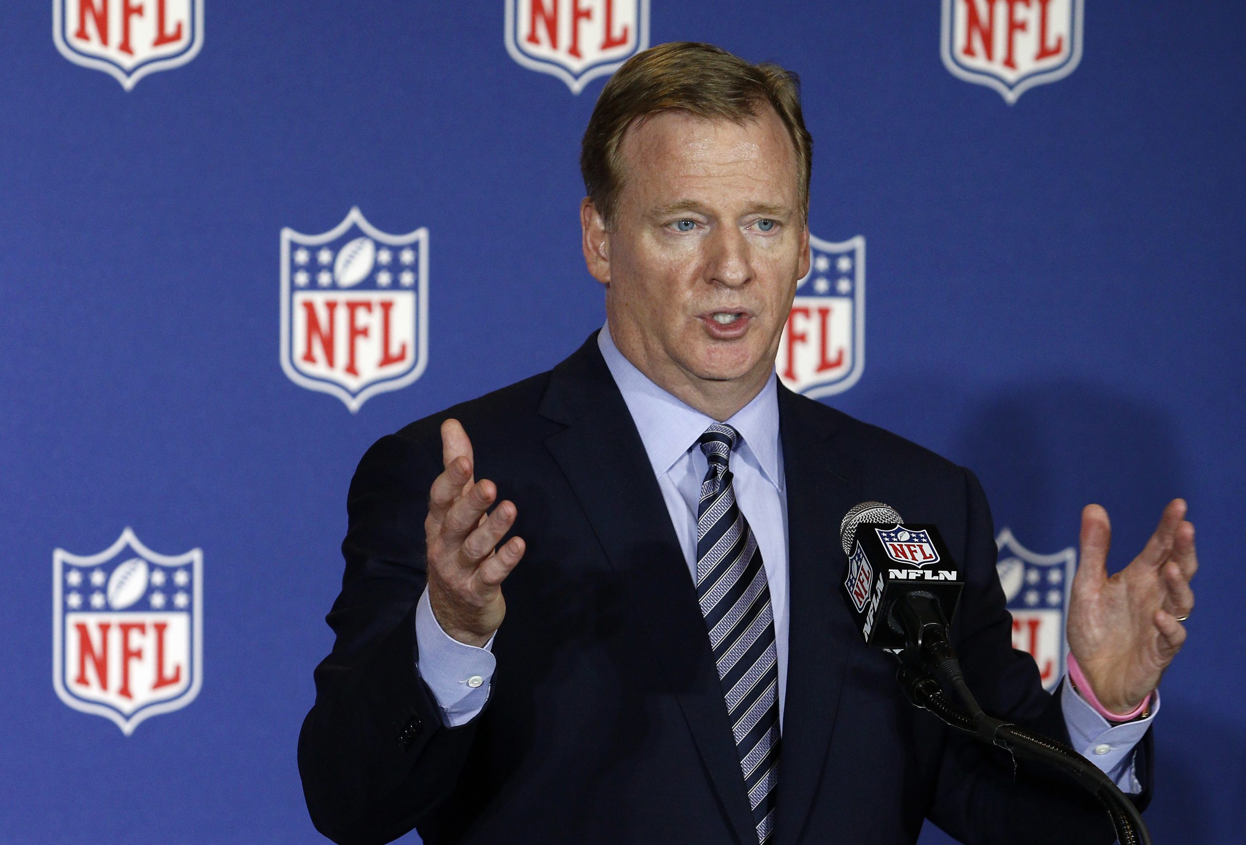 NFL commissioner on Kaepernick: ‘I don’t necessarily agree’