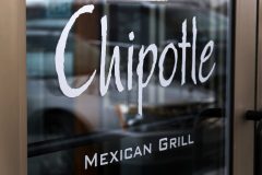 Chipotle plans first price hike in 3 years