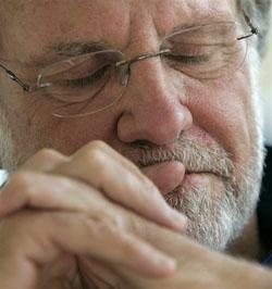 Corzine bewildered over missing MF Global money