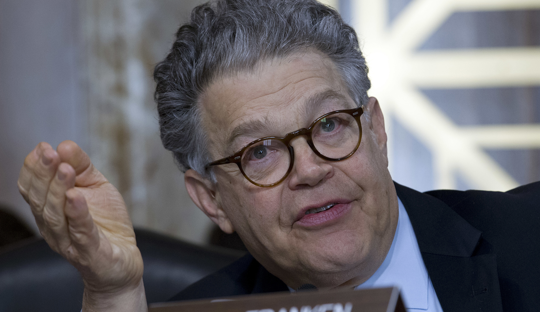 NBC correspondent: Al Franken was ‘mock groping’ in photo