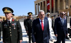 Turkey detains 40,000 people in response to failed coup