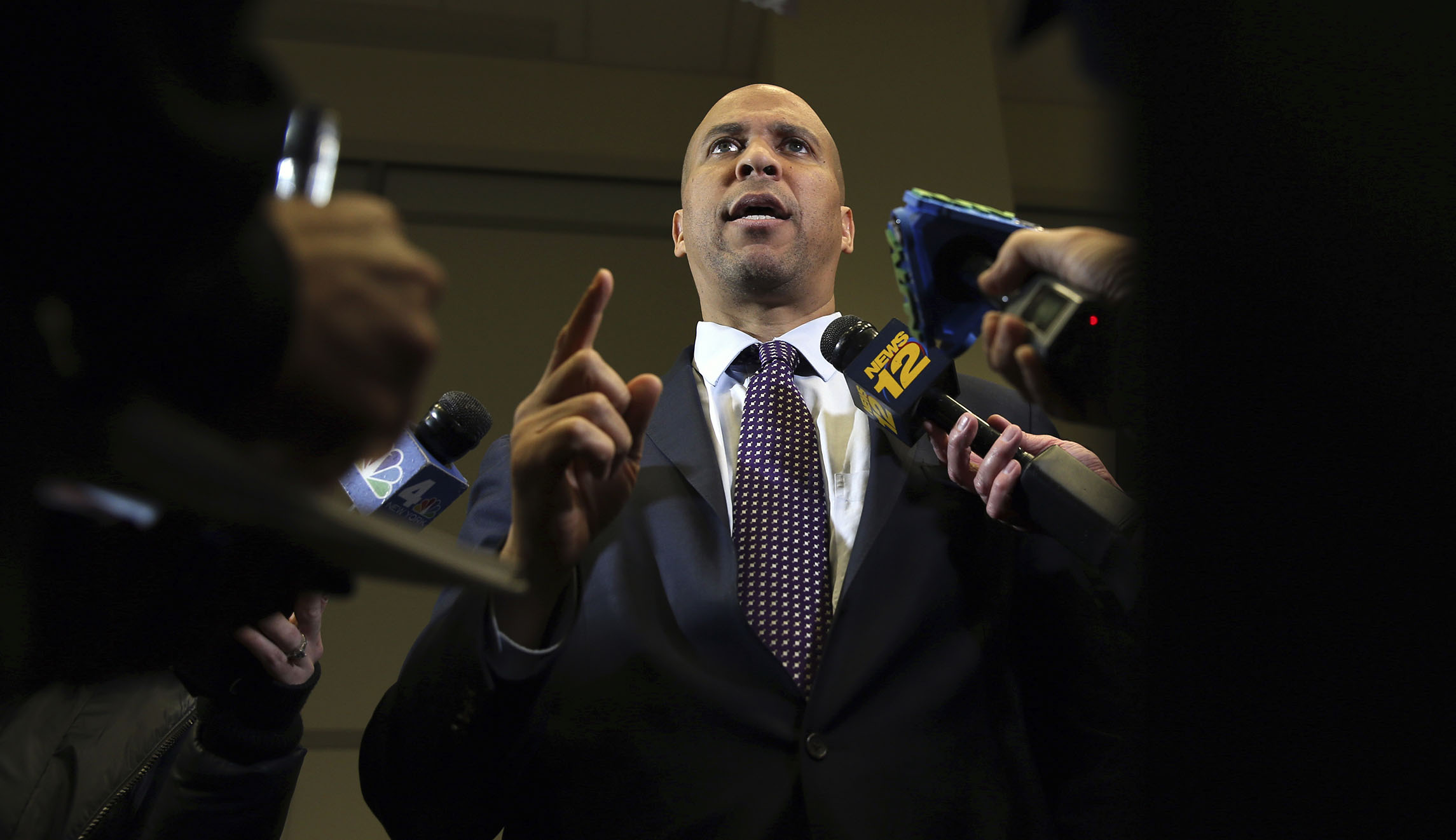 Cory Booker appears to compare DHS chief Kirstjen Nielsen to Nazi enabler for not remembering ‘shithole’ remark