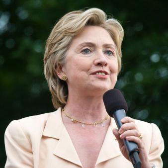 Will the Economists Who Liked Hillary Now Turn Against Her?