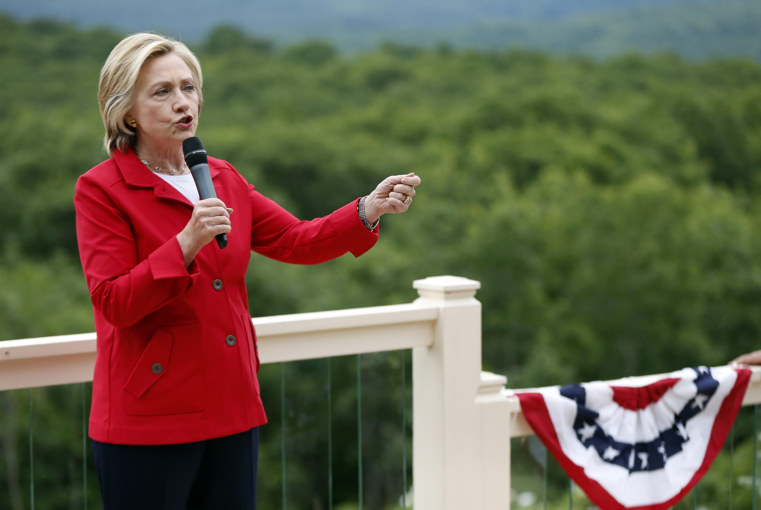 Clinton: Countering boycott Israel movement ‘a priority’