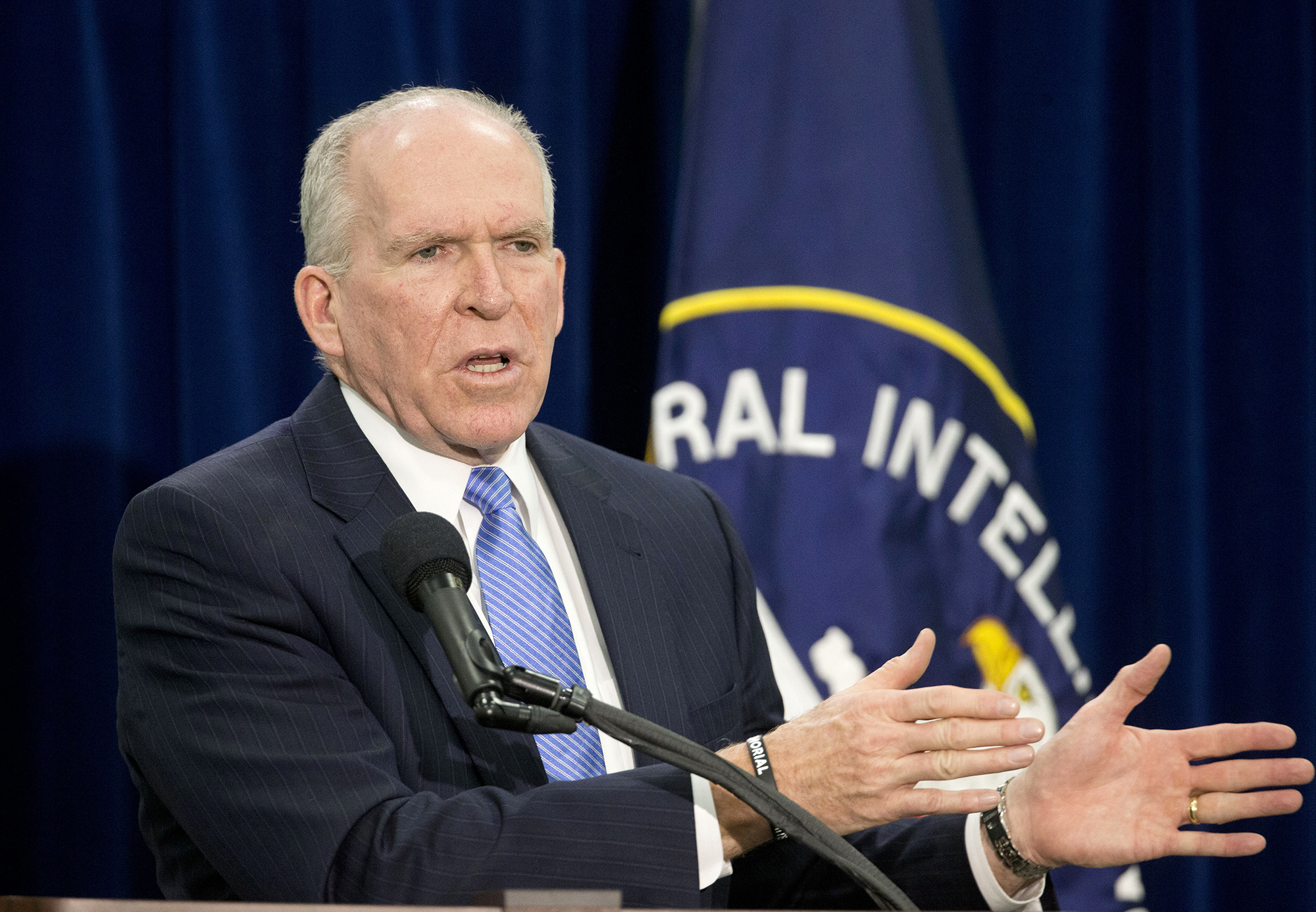 CIA director: Islamic State on the path to chemical weapons