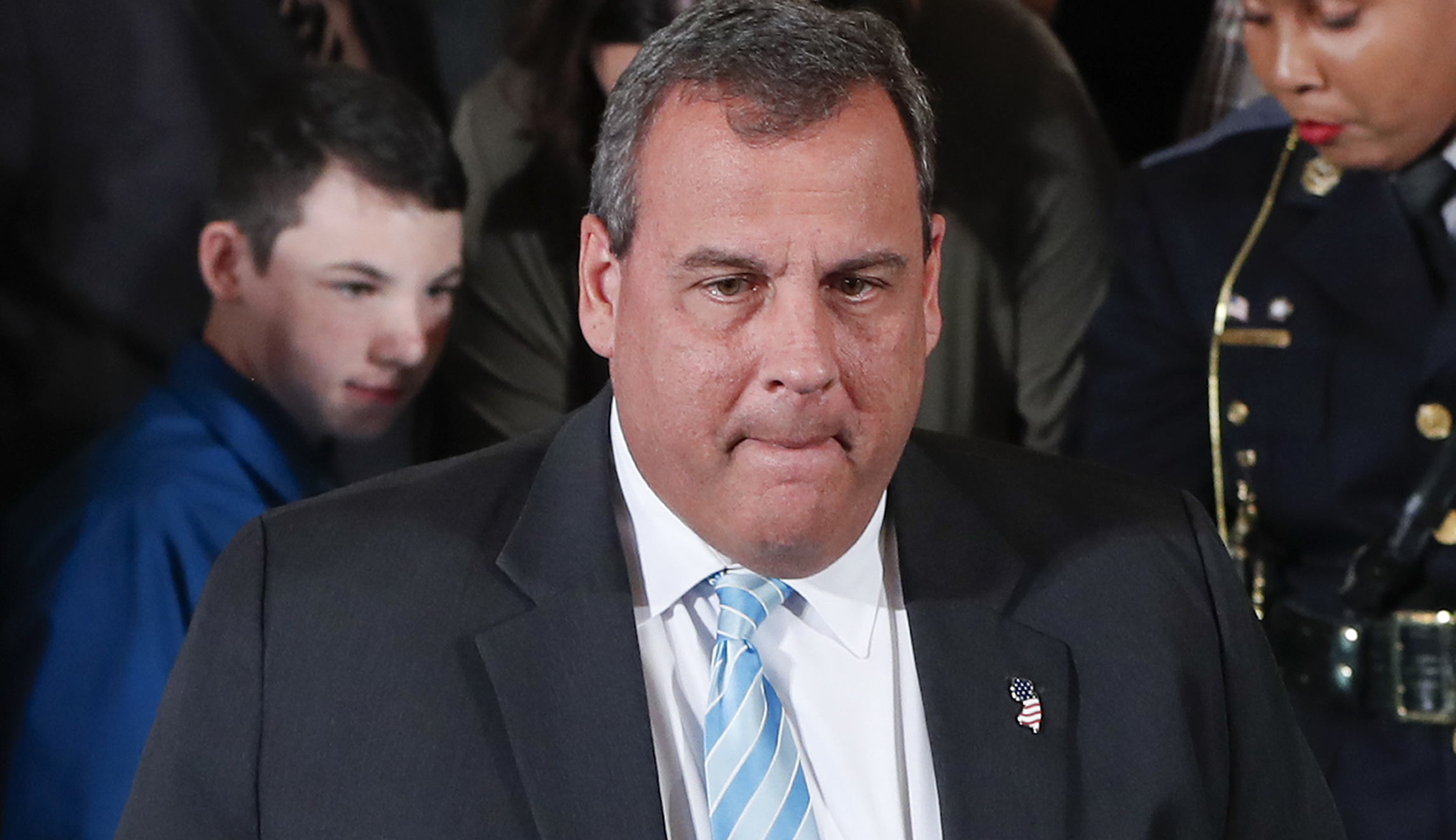 Chris Christie blocked from VIP entrance at Newark airport