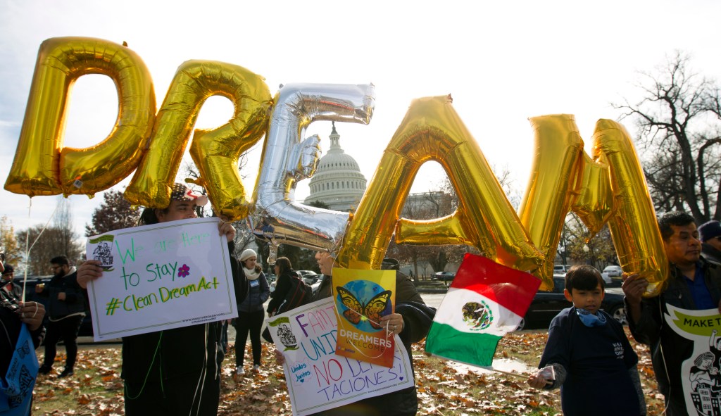 Federal judge blocks new DACA applications