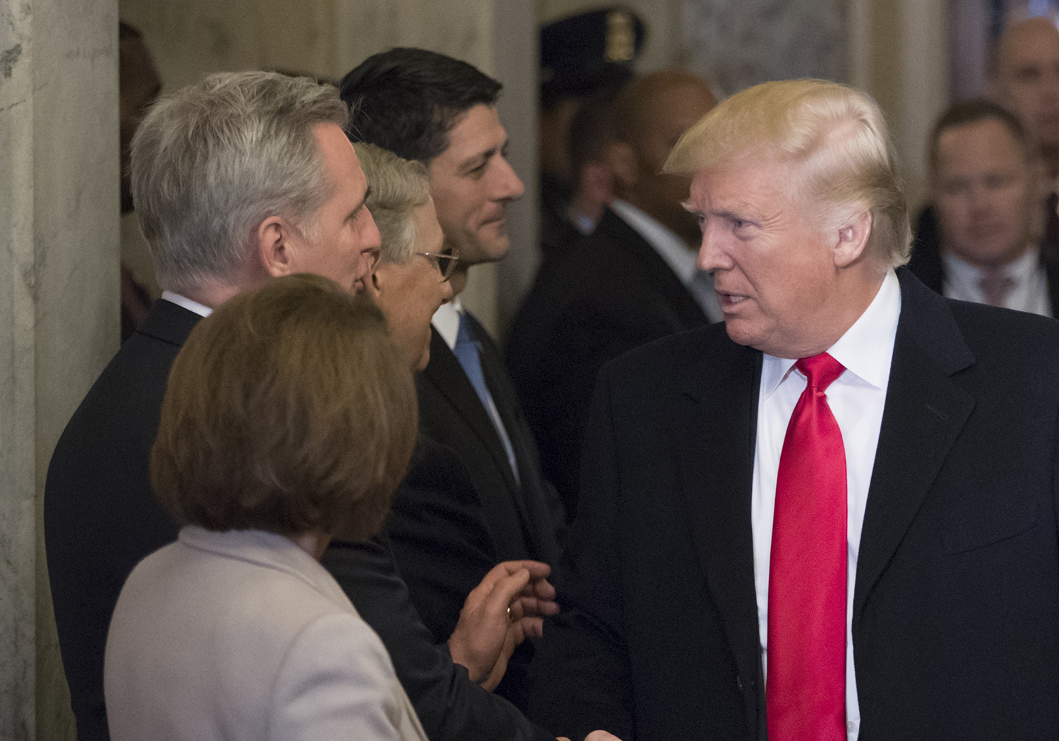 Trump summons congressional leaders for White House meeting