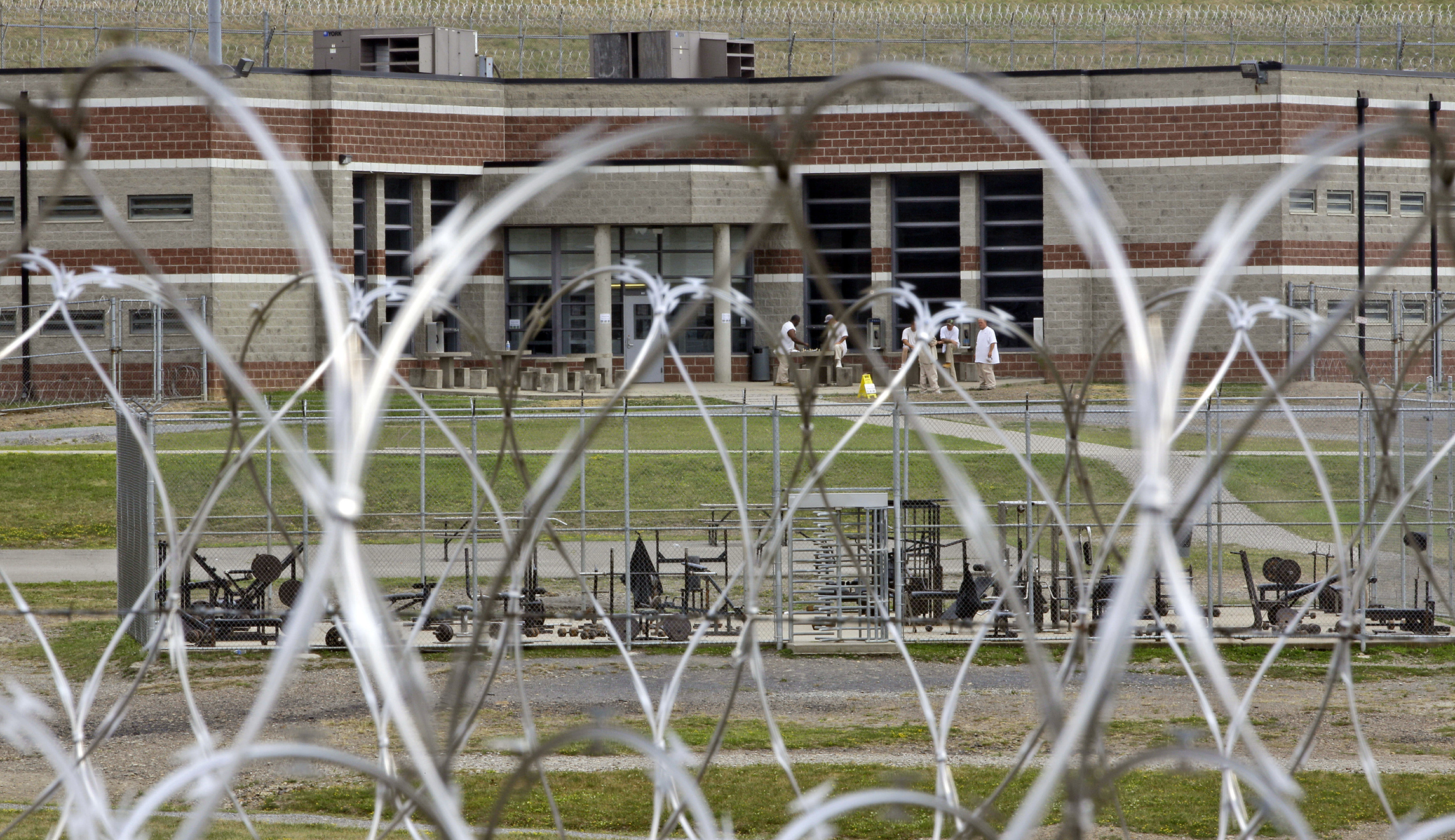 Helping former inmates meet the challenge of re-entry