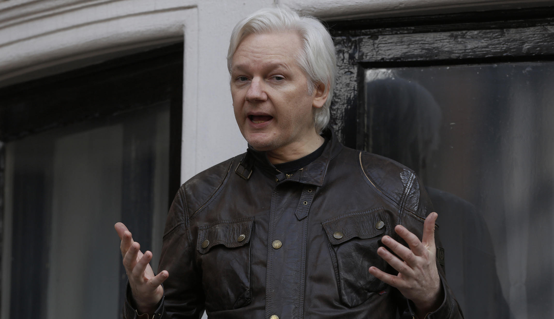 Top Trump donor inquired if data firm could help organize Hillary Clinton-related emails from WikiLeaks