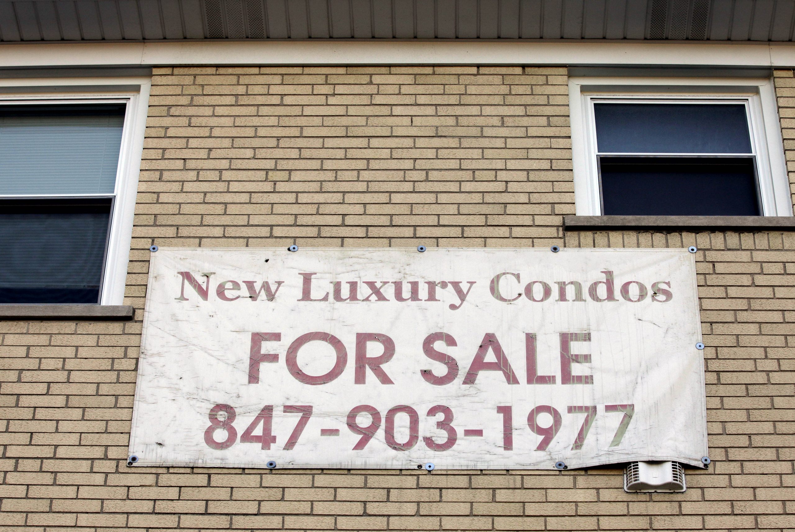 US home prices rise in October by most in 6 years