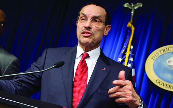 Mayor Vincent Gray pushed 2010 rival to quit, report says