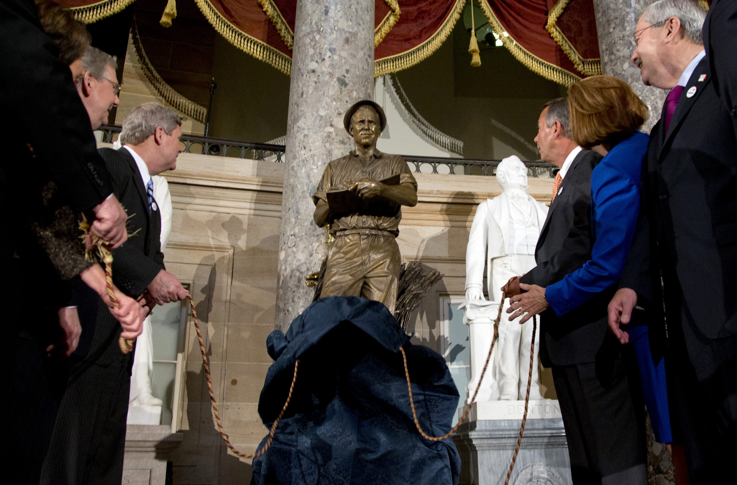 Norman Borlaug statue unveiled at US Capitol