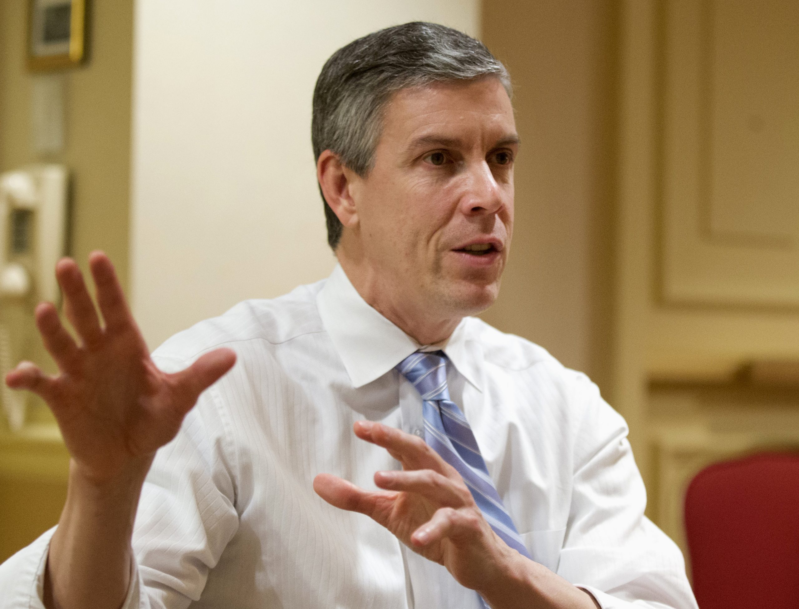 Arne Duncan: ‘ideologues and extremists in our parties’ killing education reform