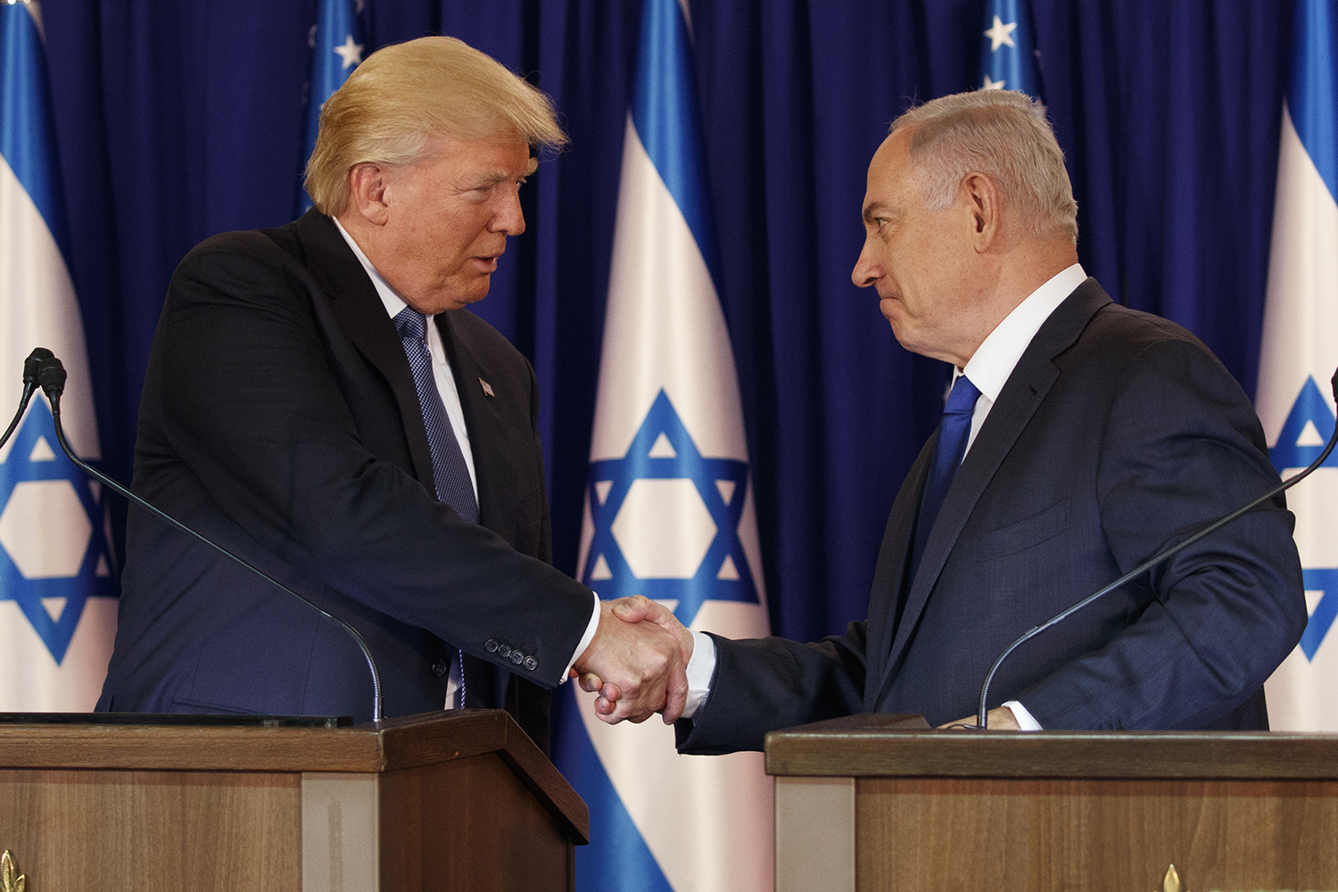 Trump embraces traditional Middle East allies, breaks with Obama on trip