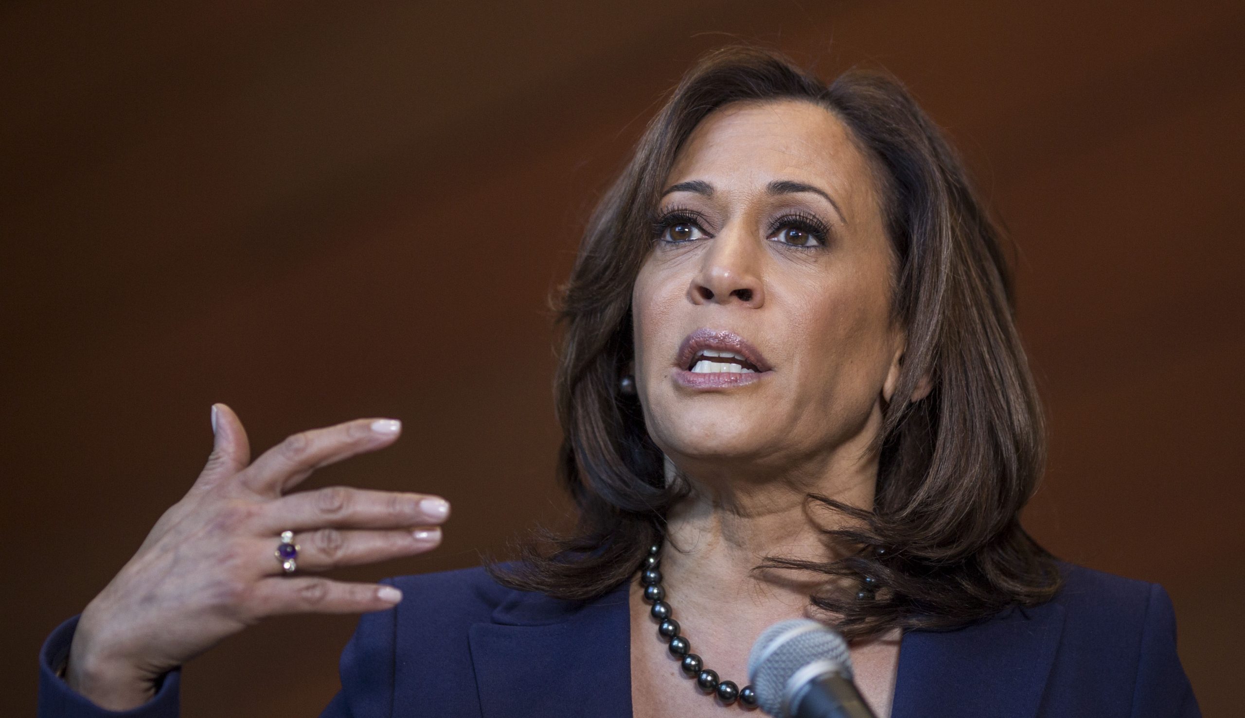 Florida congresswoman says Kamala Harris should target Joe Biden over Clarence Thomas hearings