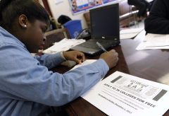 Vast majority of low-income students want to go to college; few ready to succeed