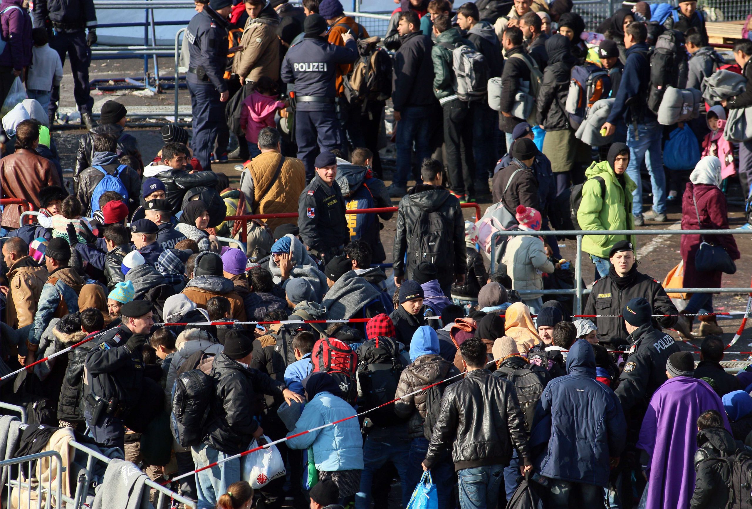EU: 3 million more migrants by end of 2016