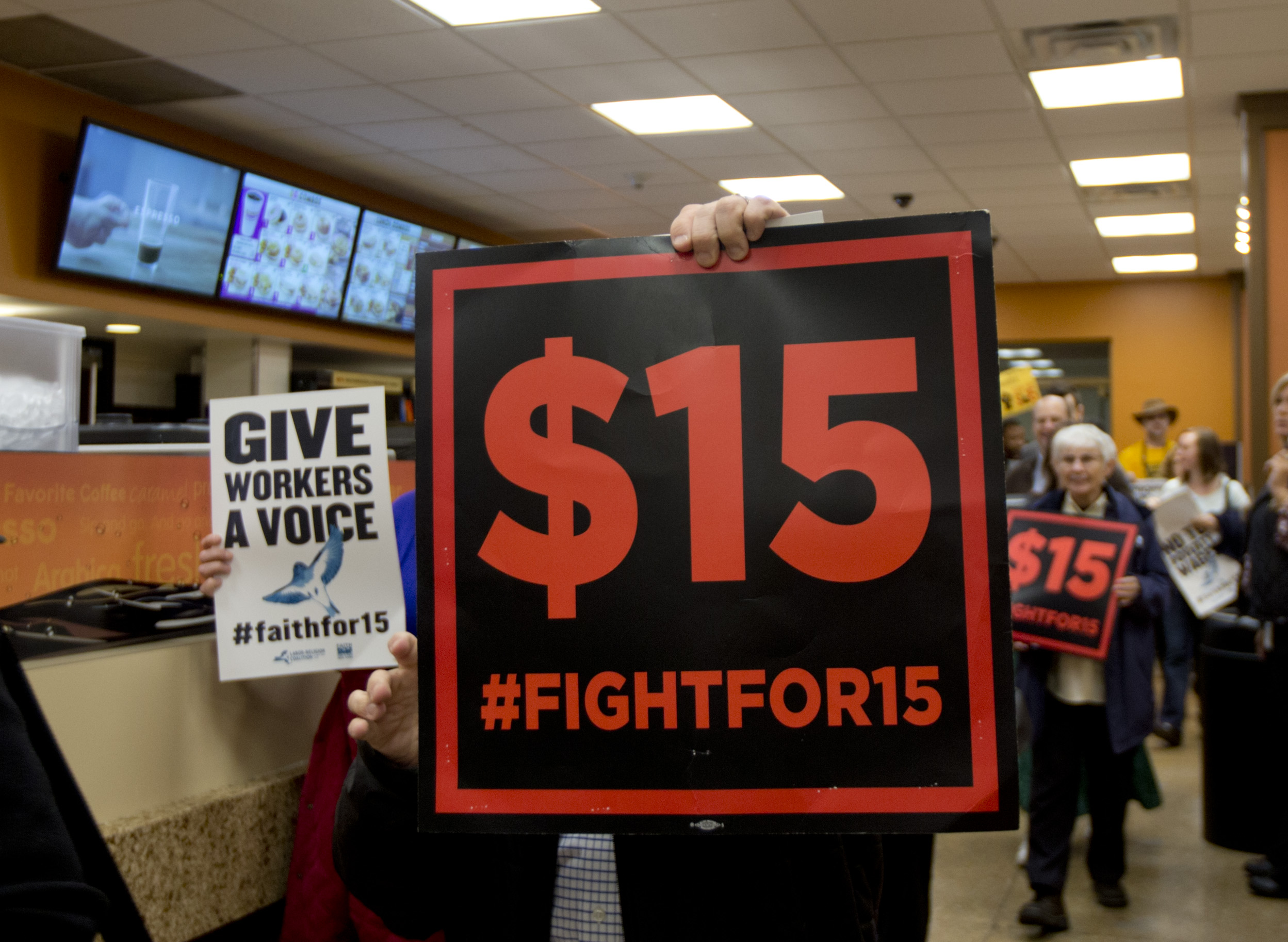 Fed: State minimum wage hikes may have killed 200,000 jobs
