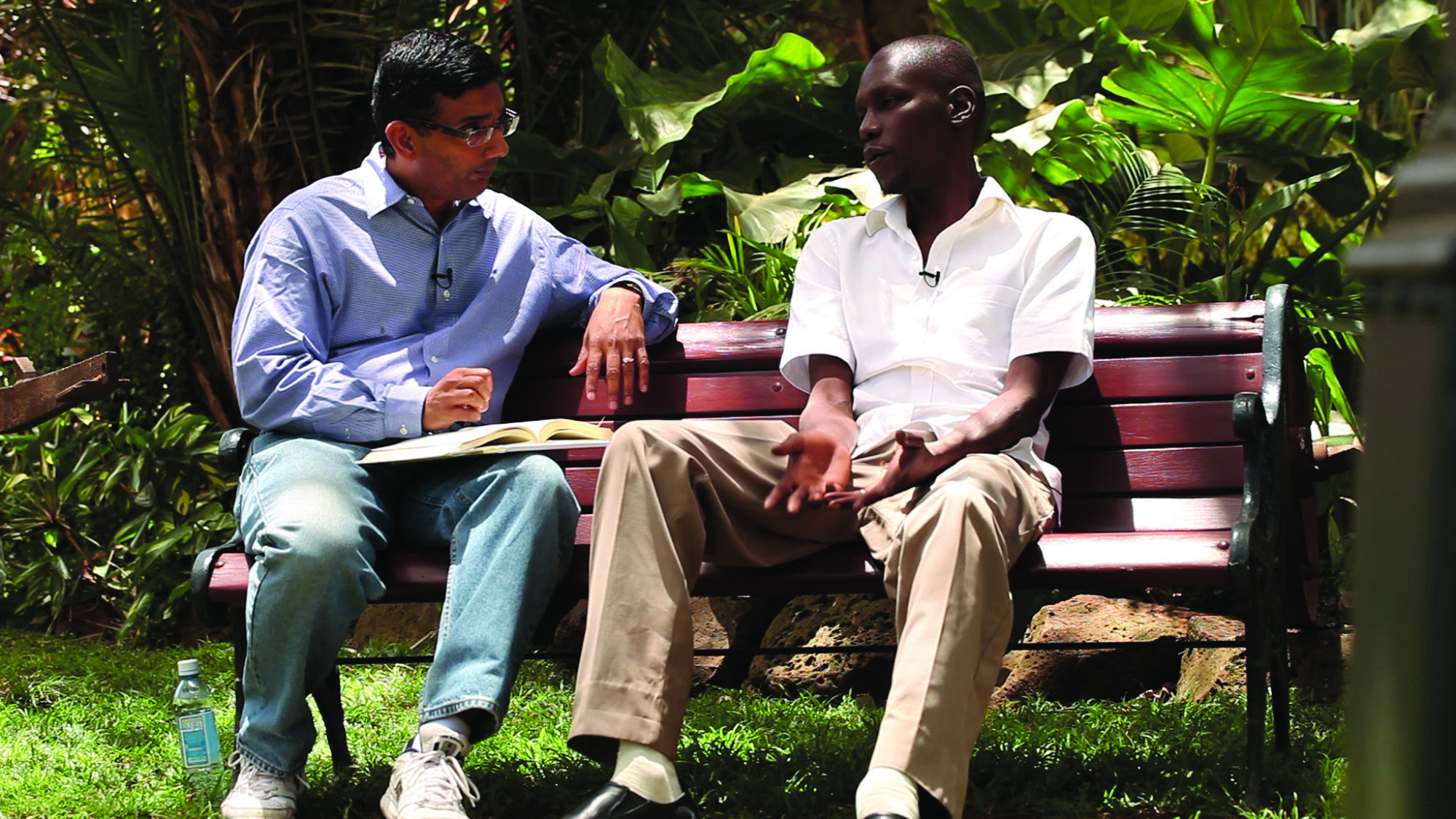 Movie audiences find anti-Obama doc ‘2016’