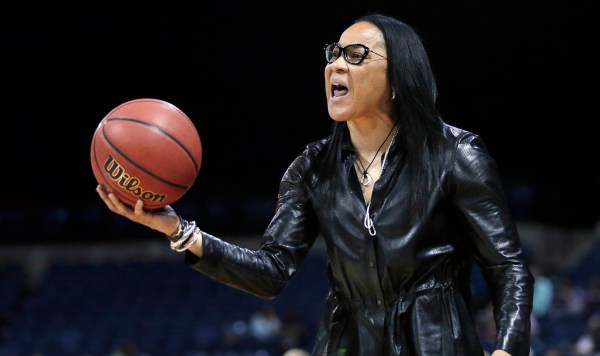 Dawn Staley is a self-righteous hypocrite