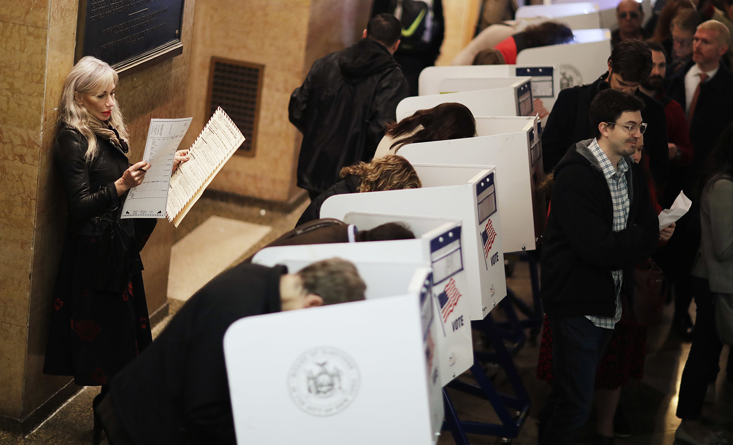 Byron York: Intel report won’t end Russia hacking fight