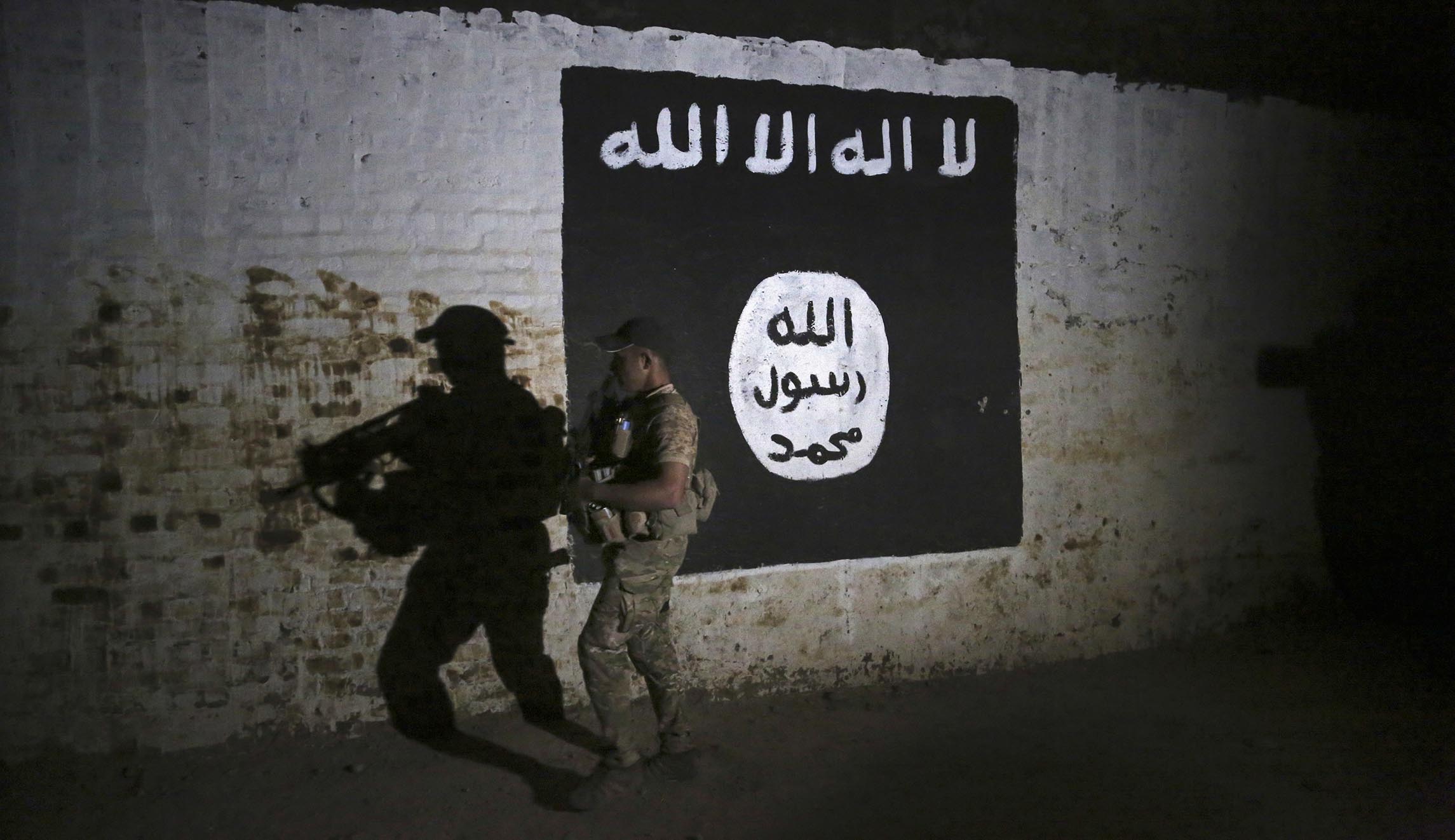 Airstrikes kill four senior ISIS leaders