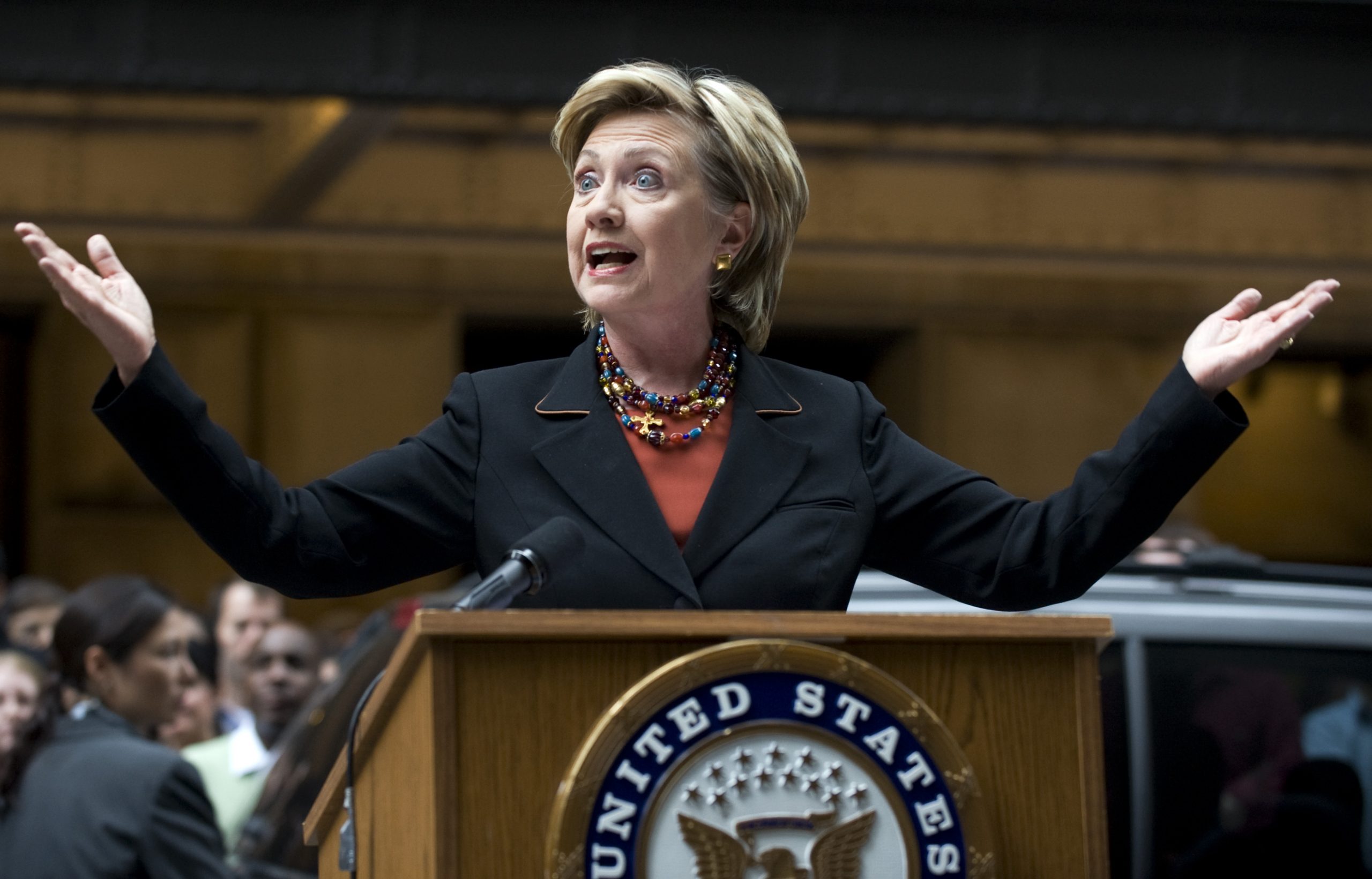 Hillary was raking in Wall St. cash long before 9/11 — Citigroup was her top source of money in 2000