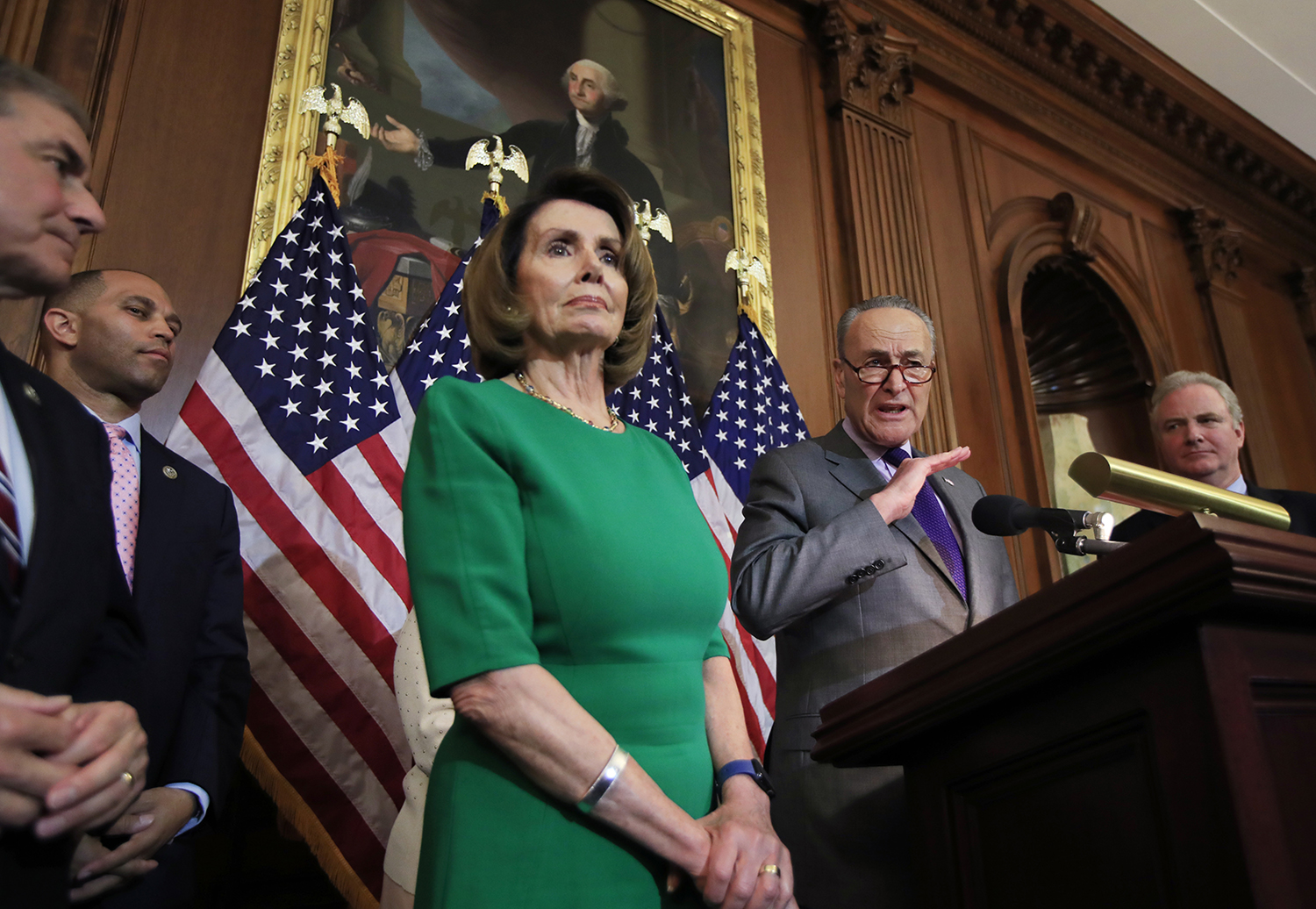 Democrats slam ‘anemic’ GOP response to Trump scandal