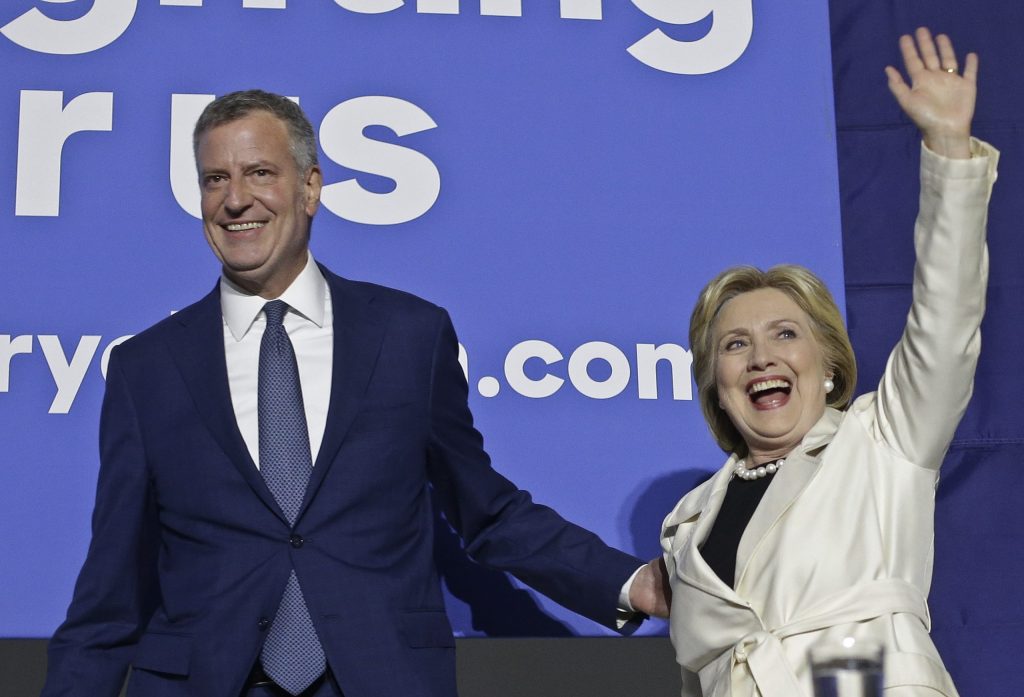 De Blasio draws just 40 in Ohio stop for Hillary