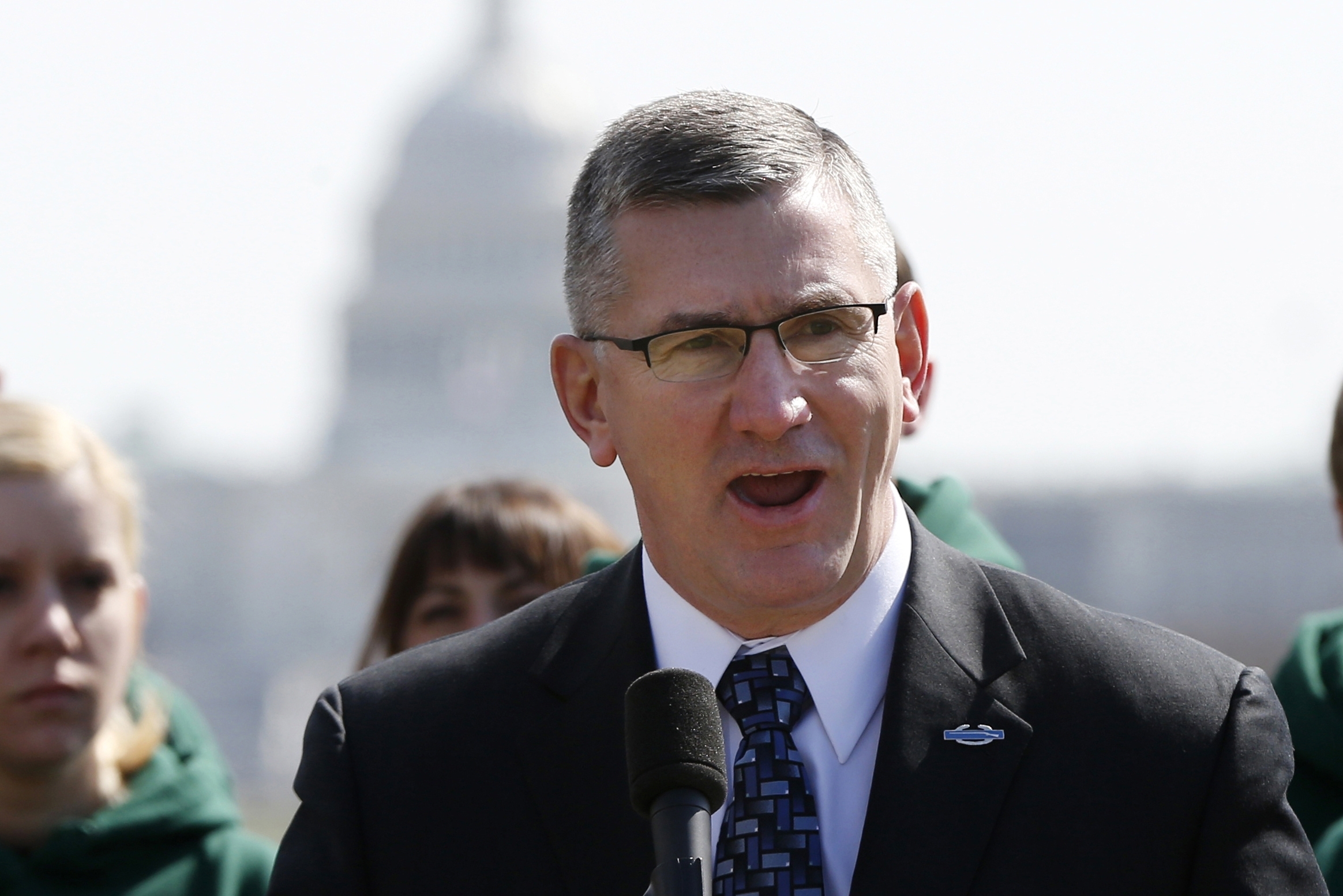 Sen. John Walsh ends election bid after plagiarism scandal